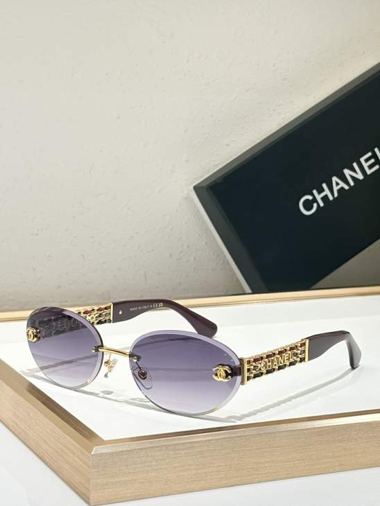 Picture of Chanel Sunglasses _SKUfw79279055fw